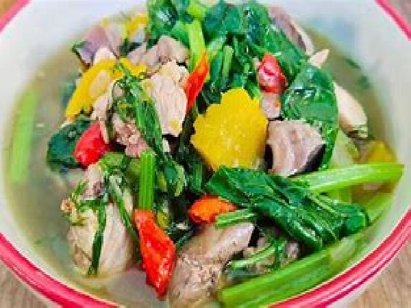 แกงอ่อมไก่ 50 บาท